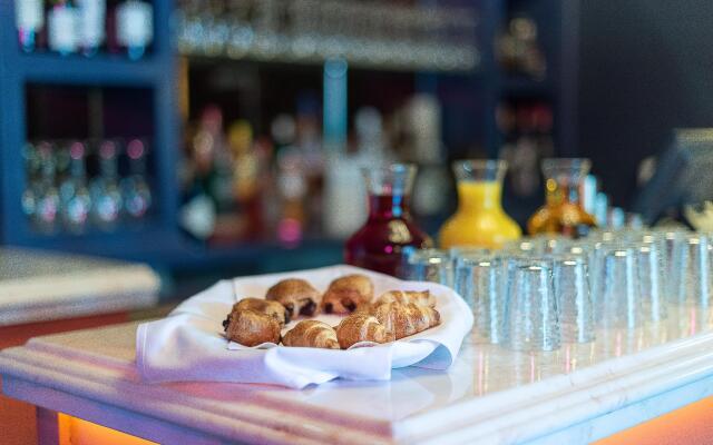 Clementine's Guest House