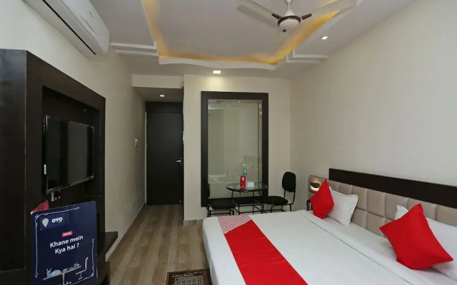 Collection O 11546 Hotel CSFC