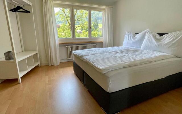 Grosszügige Ferienwohnung in Glarus - Capra 2