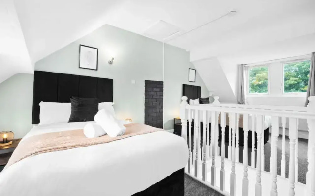 Spacious Home in Harborne