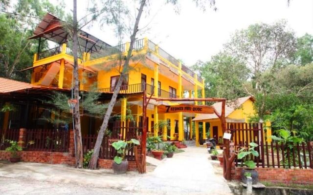 7 Stones Phu Quoc Guesthouse