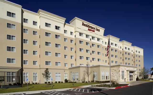 Residence Inn by Marriott San Antonio Six Flags at The Rim