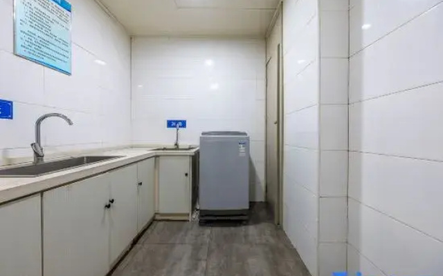 Shell Hotel (Lanzhou Landa Second Hospital Cultural Palace Subway Station)
