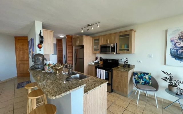 506 Ocean & Marina Views 3 Bed 2 Bath