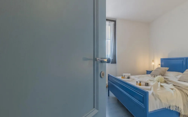 Blu al Lago in Lierna