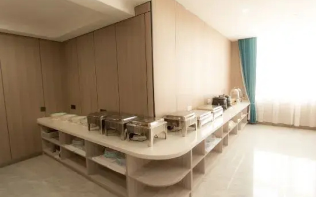 Jingbian Warner Fashion Hotel