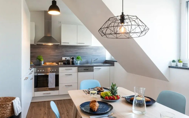 NEU-Luxus Apartment-Zentral 350m Altstadt-2Zi-65qm
