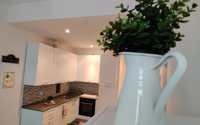 Vista sul carruggio, centro storico di Chiavari