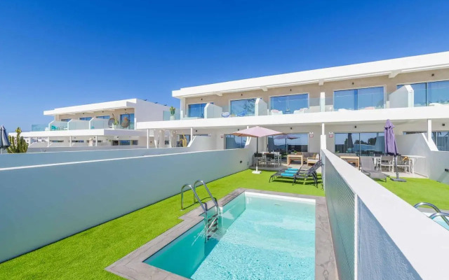 Marina Suite Villa Azul