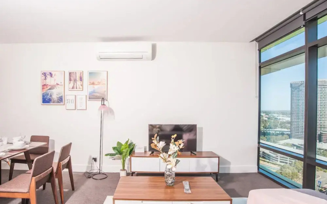 Luxury 2bed2bath APT @opaltower +view