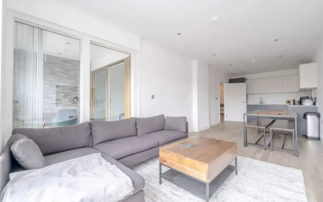 Modern 2 Bedroom Flat in Hackney