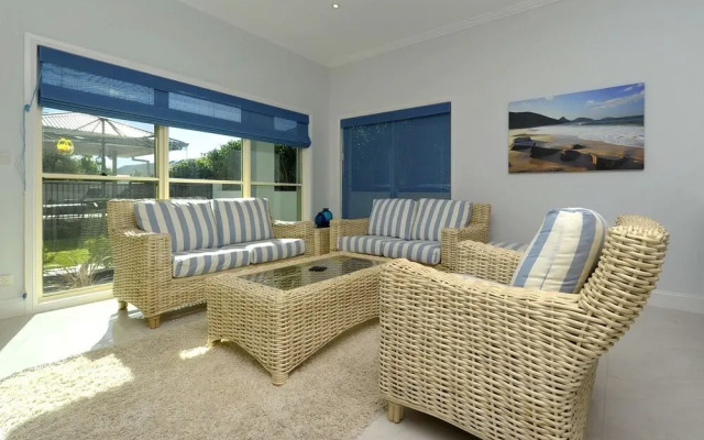 The Fingal House - Fingal Bay