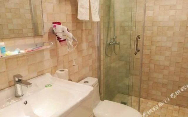 99 Inn Selected Hotel (Shanghai Sheshan Happy Valley)