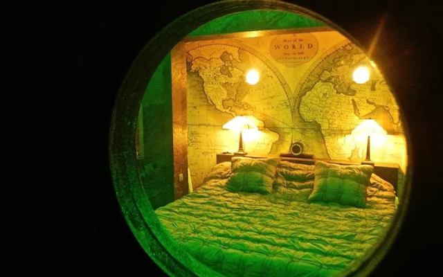 Bubble Lounge Hotel