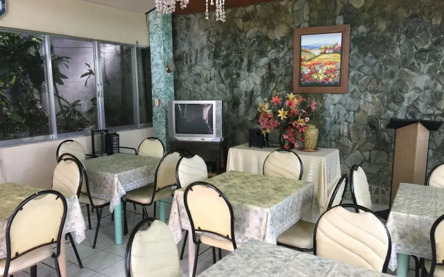 Olman's View Resort