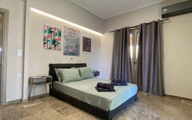 Kalamata Garden Haven - Escape Amidst Greenery