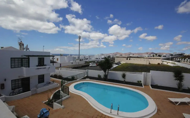 Apartment Los Zafiros in Puerto del Carmen Aircond & Wifi & Dishwasher