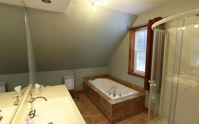 Chalet 9029 Chemin des Alpages by Les Chalets Alpins