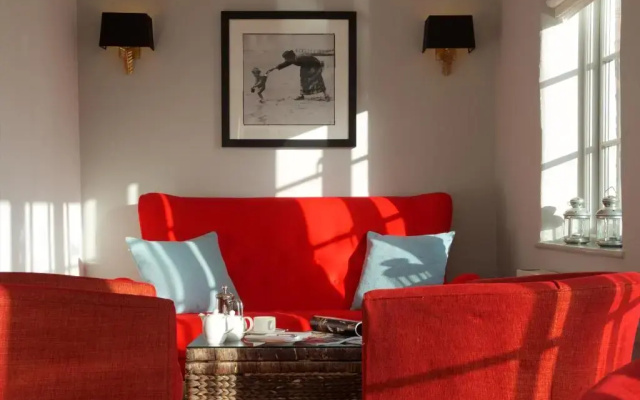 The Lugger Hotel