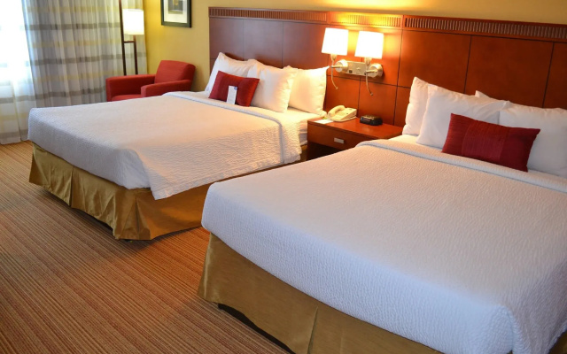 Courtyard by Marriott Brunswick