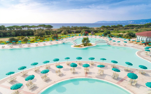 Club Hotel Marina Beach