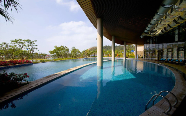 Island Skylight Resort