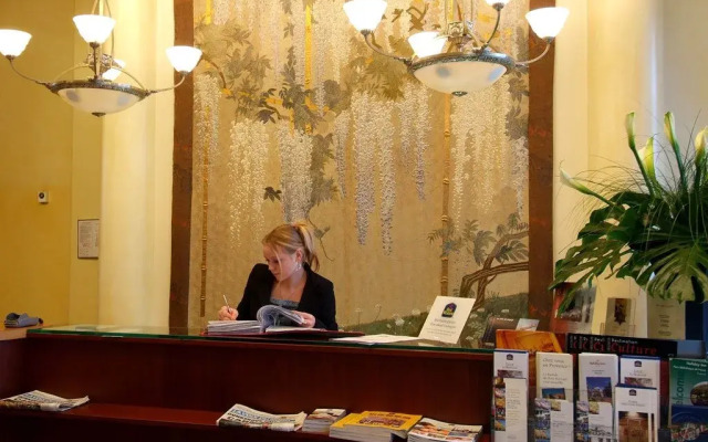 Hôtel Art Déco Euralille