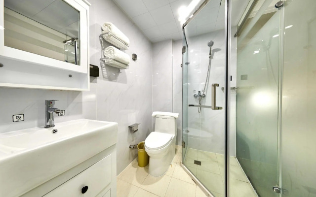 Hi Inn (Beijing Happy Valley Shibalidian)