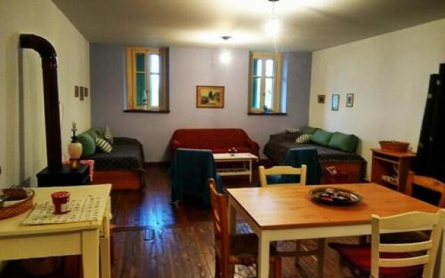 Mistra Estates Villa The Vine