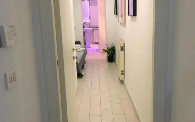 Chroma Apt Farinone 28