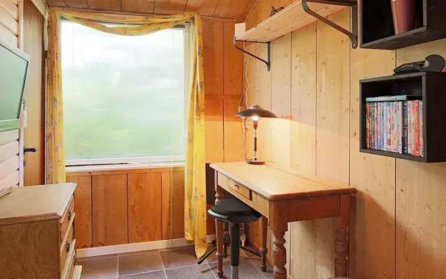6 Person Holiday Home in Gorlev