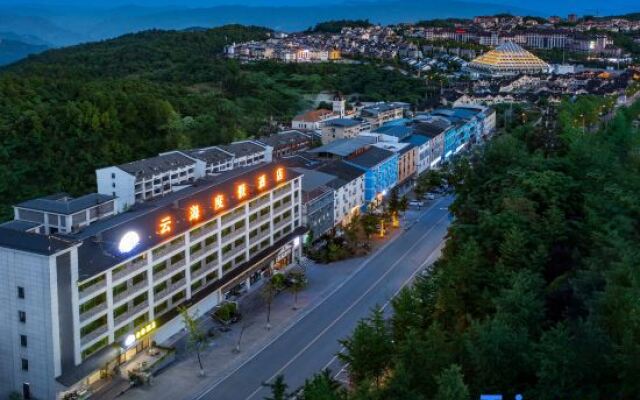 Yunhai Hotel