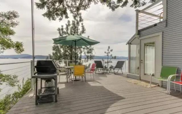 The Silver Beach House