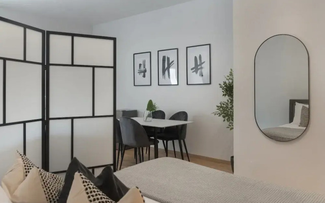 Phaedrus Living: City Breeze Residences Grace