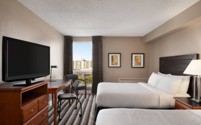 Royal Hotel Calgary, Trademark Collection by Wyndham