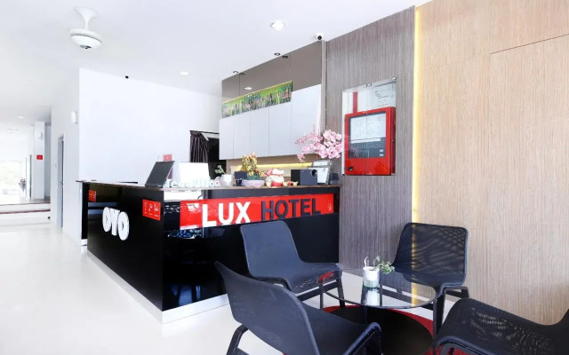 Lux Hotel