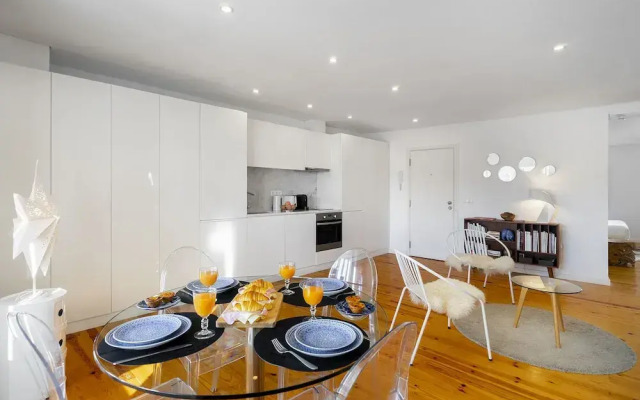 Lisbon'S Horizon Retreat: A View To Remember