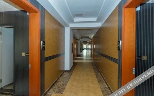 Yuanhang Holiday Hotel