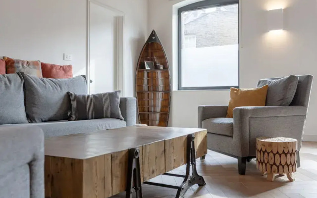 Renovated 3 Bedroom Victorian Bakery