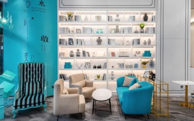 Xana Hotelle (phoenix ancient city tourist center store)