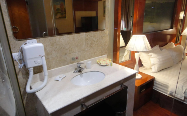 Sunlight Guest Hotel