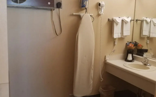 Rodeway Inn