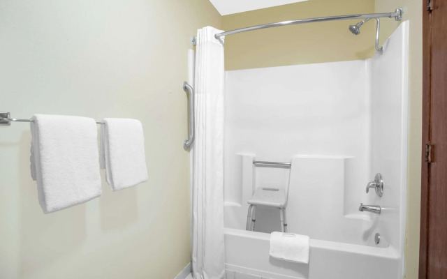 Days Inn by Wyndham North Platte