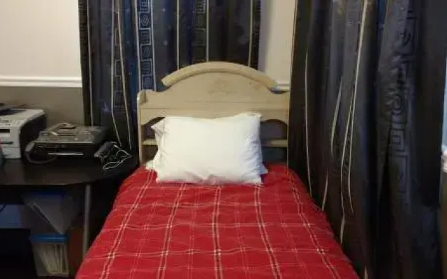 Homestay in Westwood