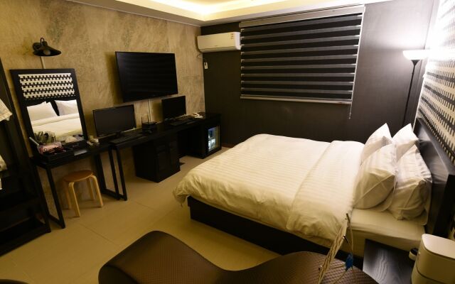Hotel Yaja Jecheon Station