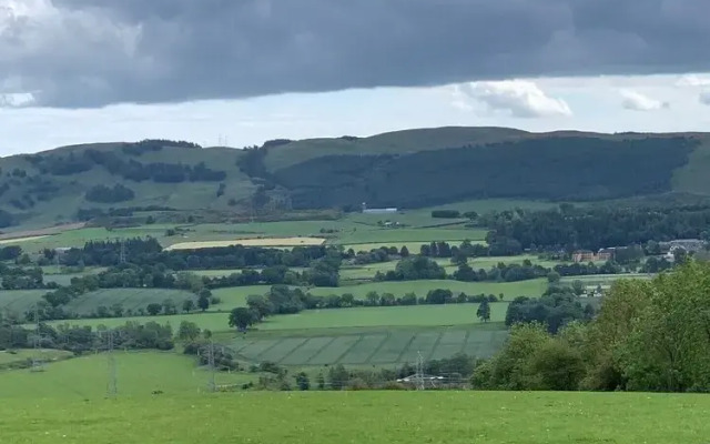 Remarkable Shepherds Hut in a Beautiful Location