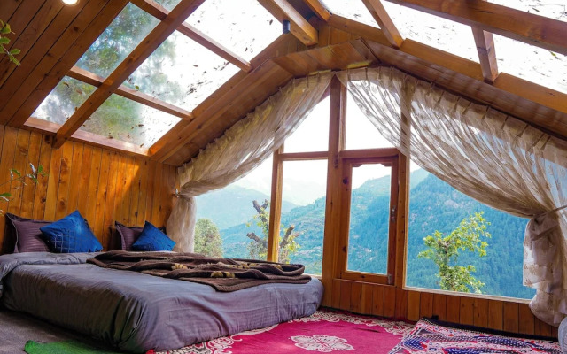 WOW Treehouse & Cottages