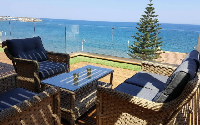 Petra Beach Hotel