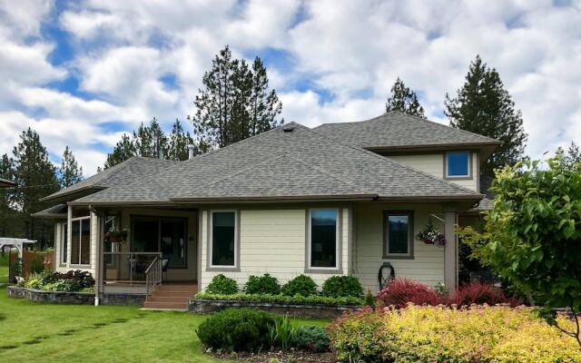 Cascade City Guest House