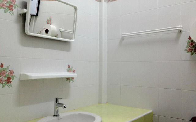 Hat Yai Youth Hostel